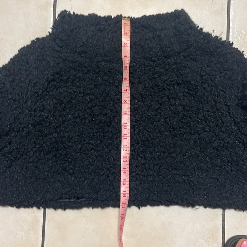 Sweater - Picture 5 of 5